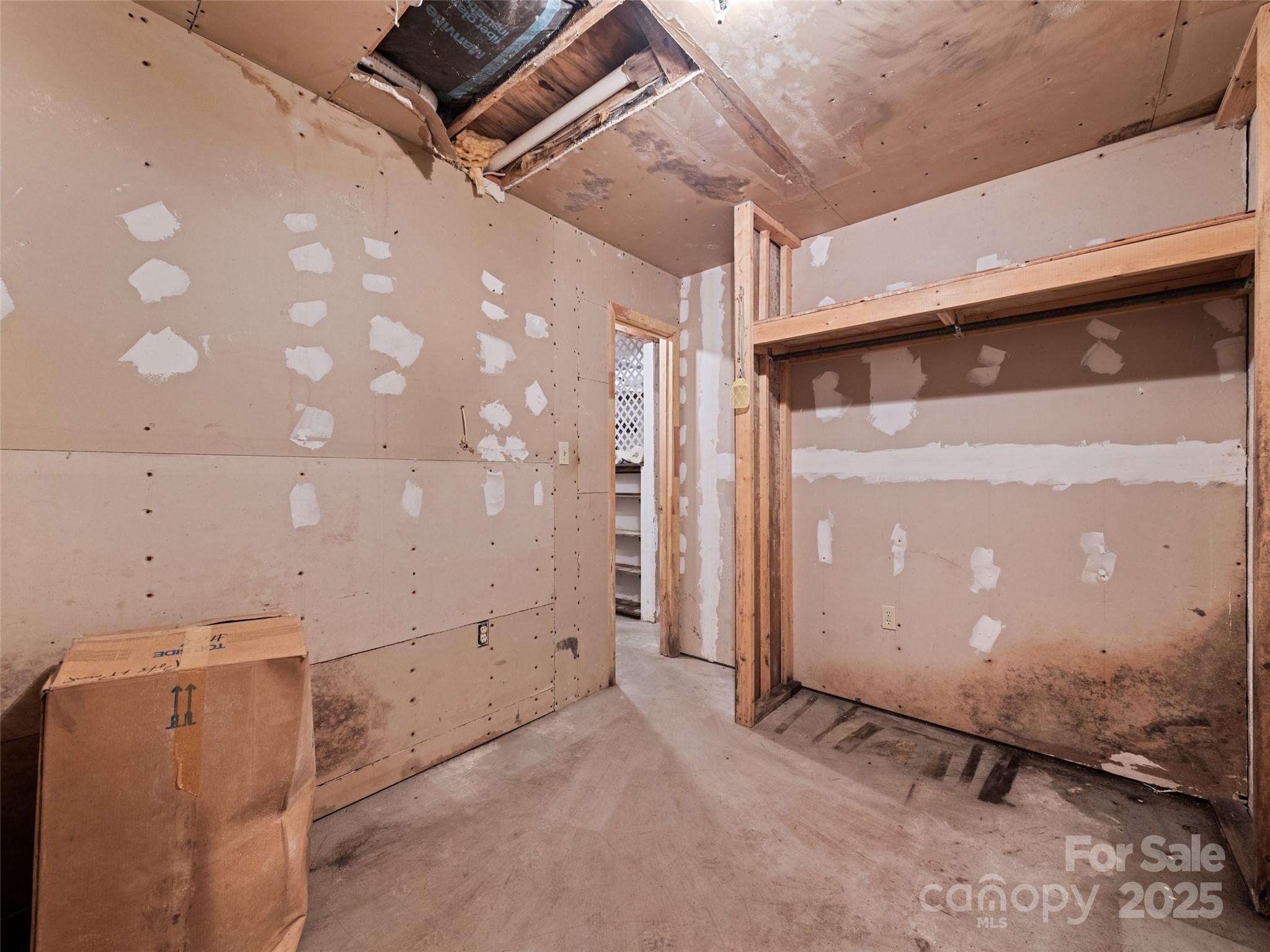 91 Jeter Road Clyde, NC 28721 - Photo 33 of 33