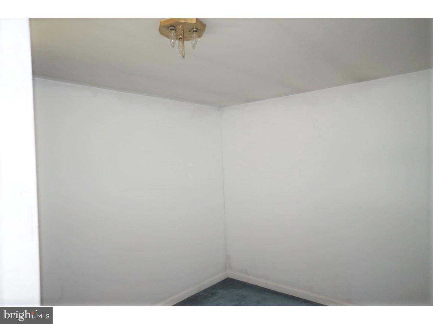 14 Cooper Avenue Clementon, NJ 08021 - Photo 23 of 25 Garage