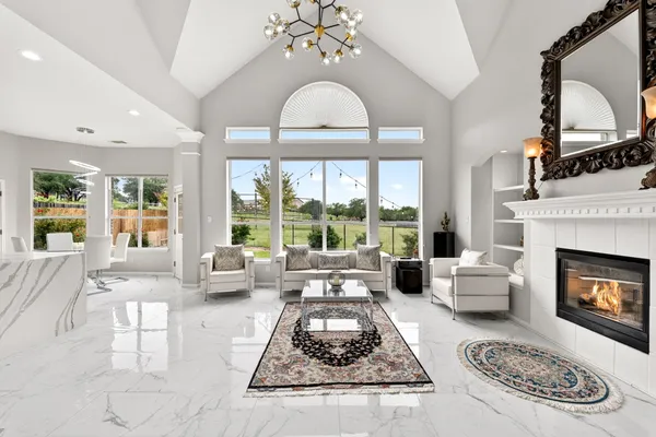 $680,000 | 12629 Lee Park Lane, Austin, TX 78732