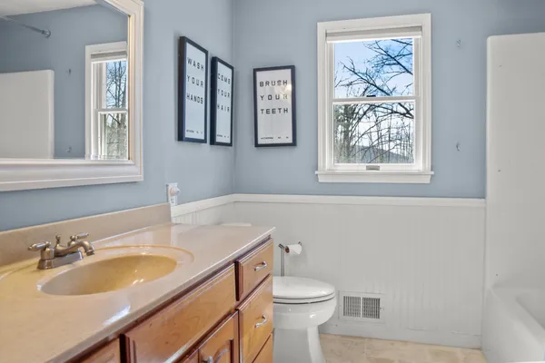 $585,275 | 15 Hemlock Lane, Binghamton, NY 13901