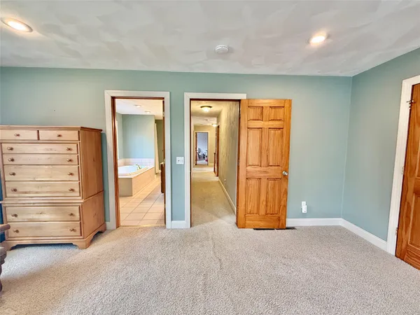 $585,275 | 15 Hemlock Lane, Binghamton, NY 13901
