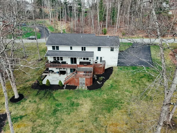 $585,275 | 15 Hemlock Lane, Binghamton, NY 13901