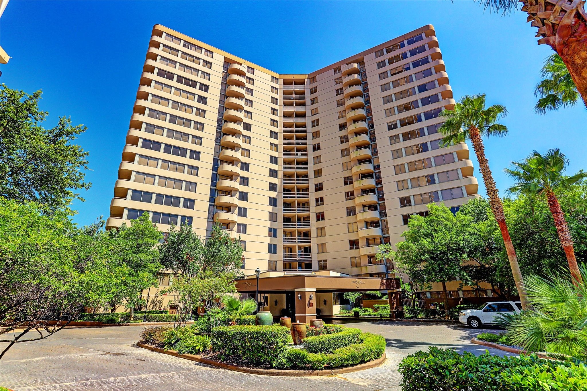 3525 Sage Road, Unit 512 Houston, TX 77056 - Photo 23 of 28