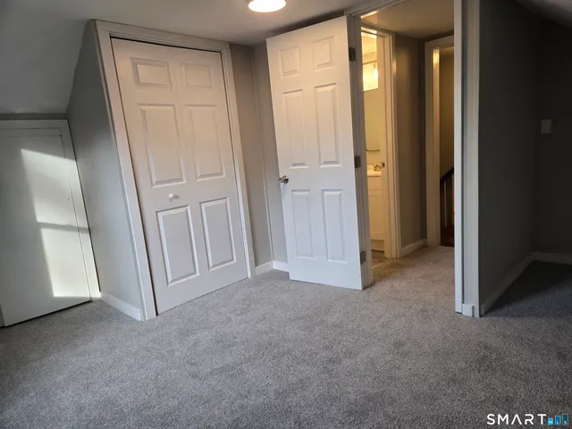 $369,900 | 242 Elm Street, Enfield, CT 06082