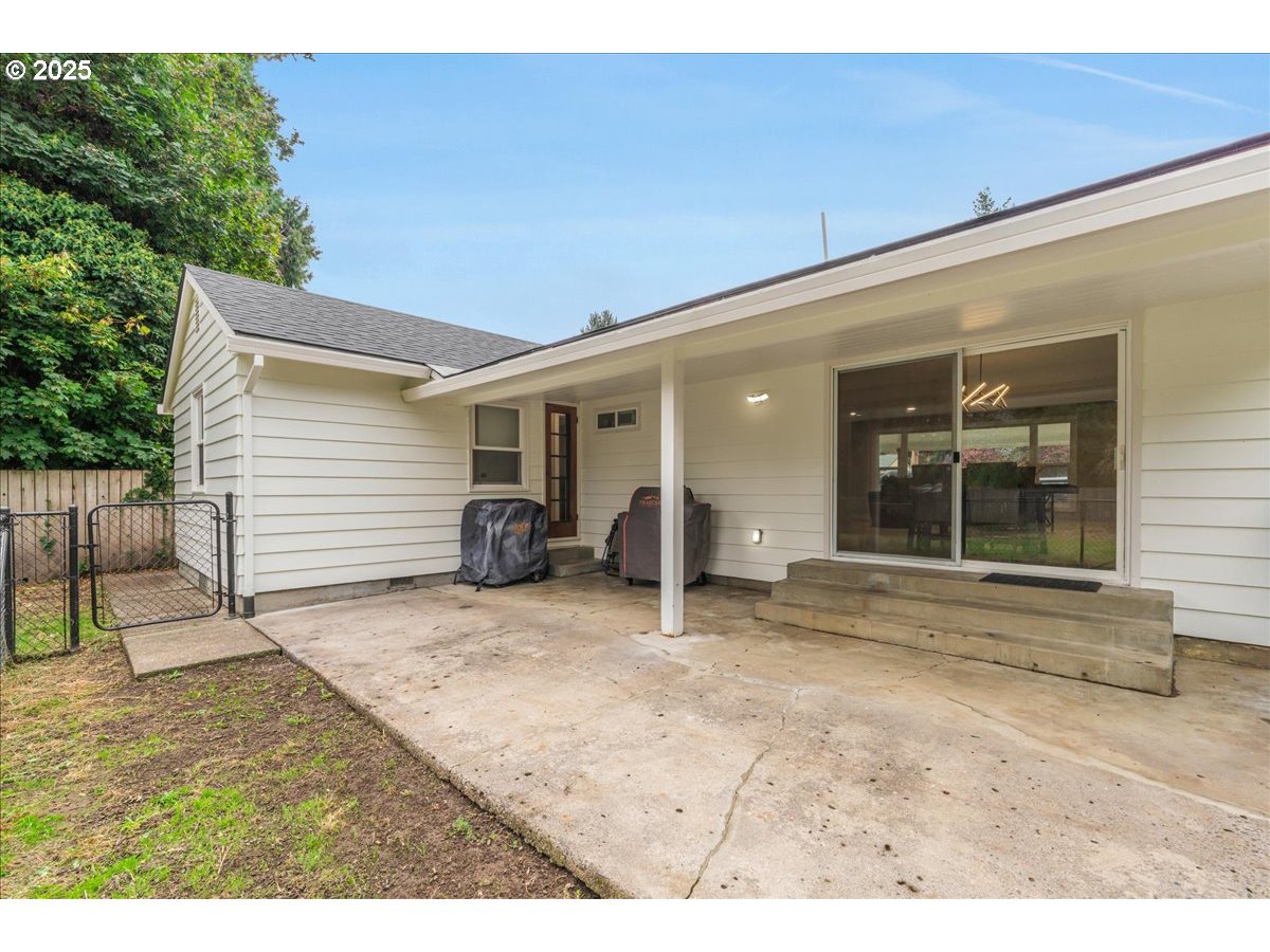 1317 Filbert Street Forest Grove, OR 97116 - Photo 21 of 29 a view of a house with backyard