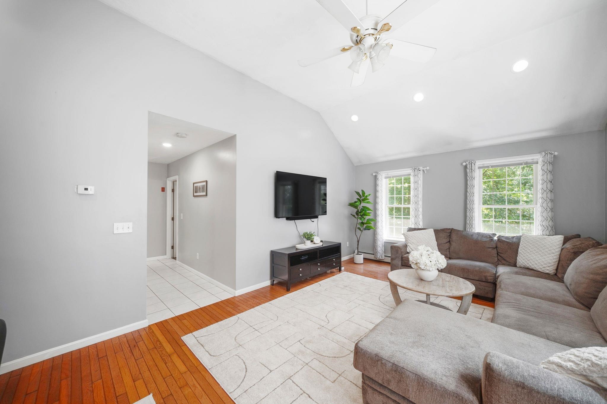 4 Long Meadow Road Windham, NH 03087 - Photo 25 of 57