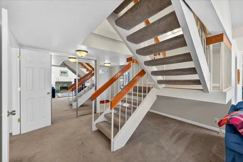 a view of entryway and hall