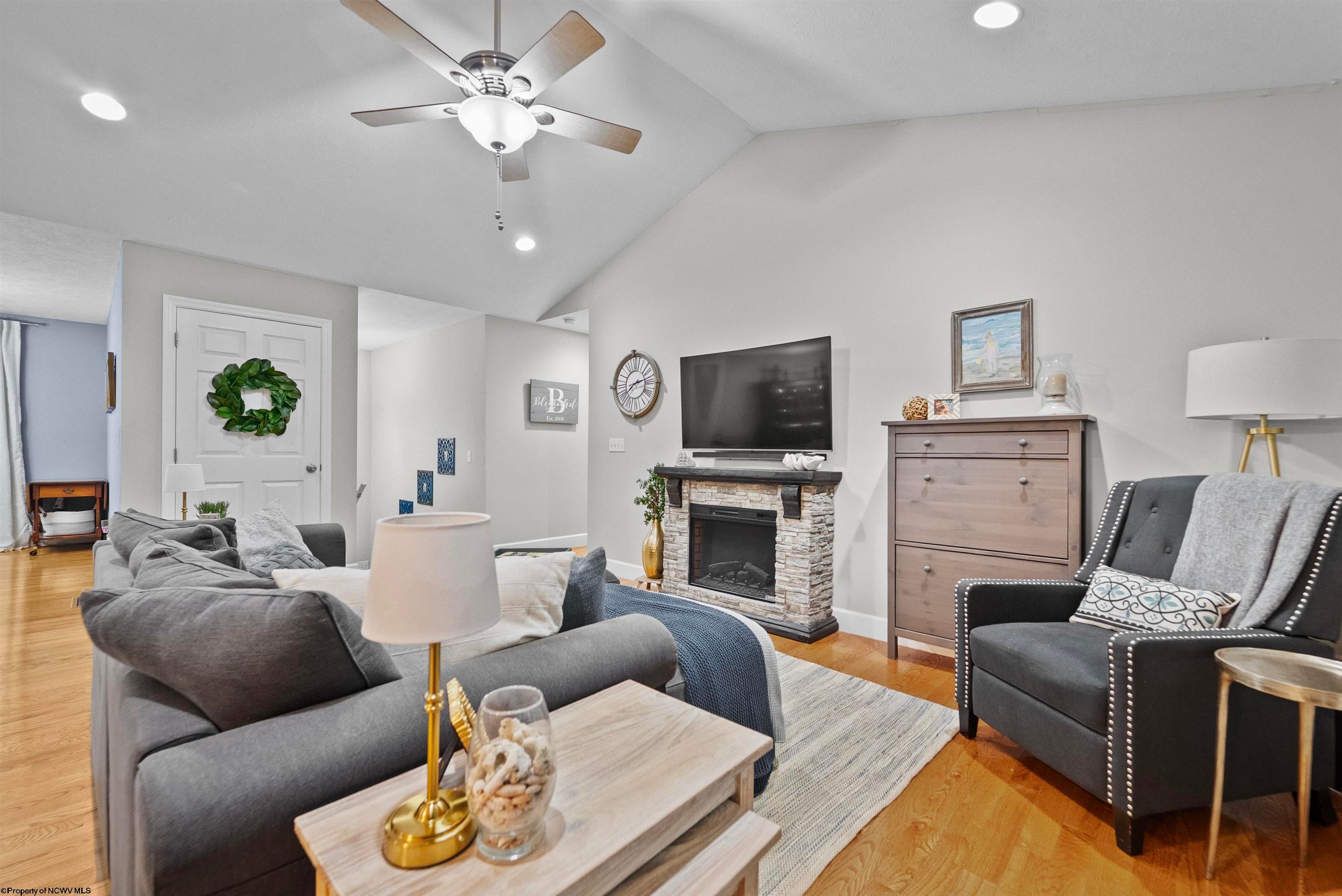 106 Ruidosa Lane Morgantown, WV 26508 - Photo 4 of 25 Gallery Image 4