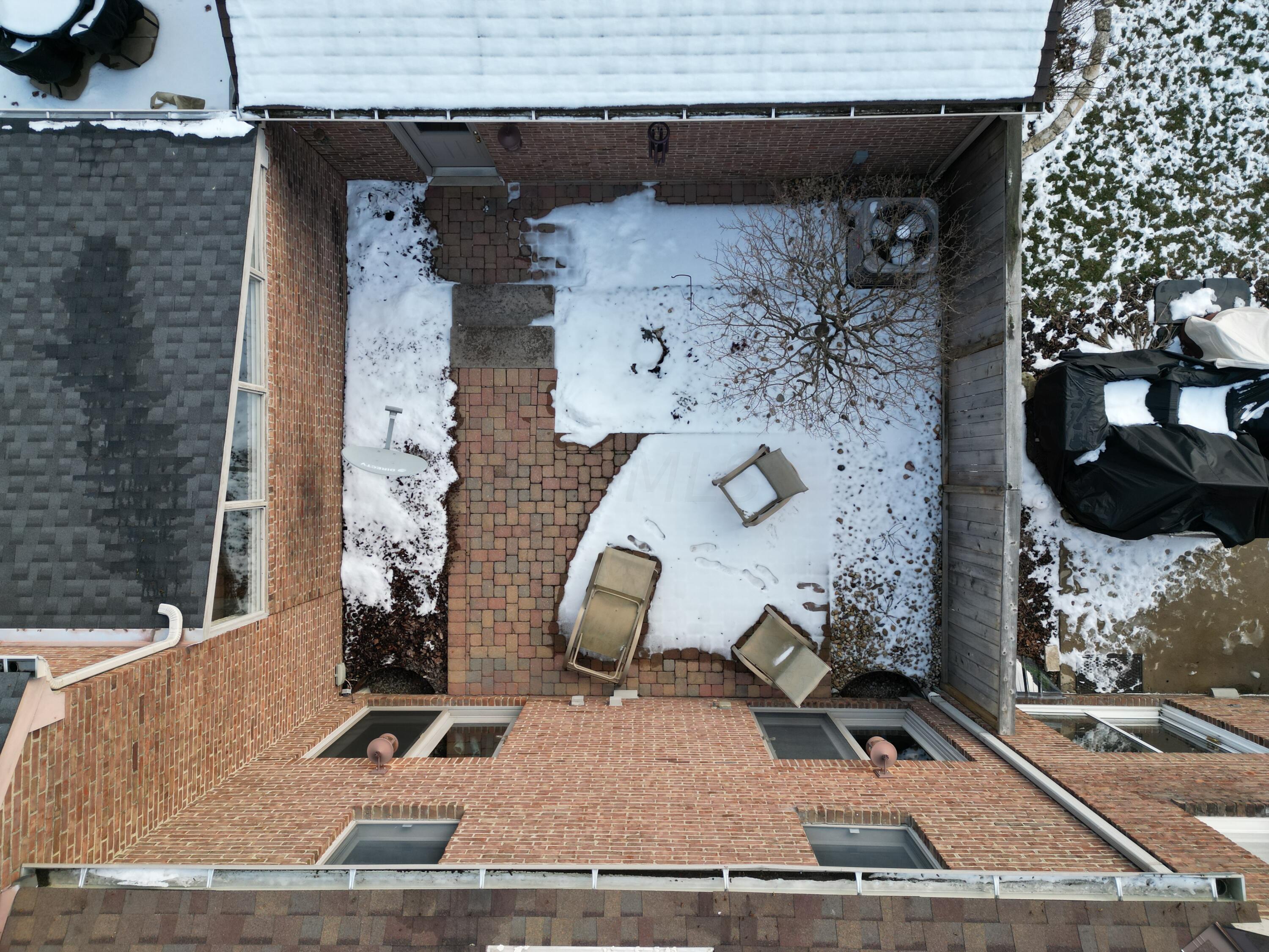 2159 Sandston Road Columbus, OH 43220 - Photo 33 of 38 Drone