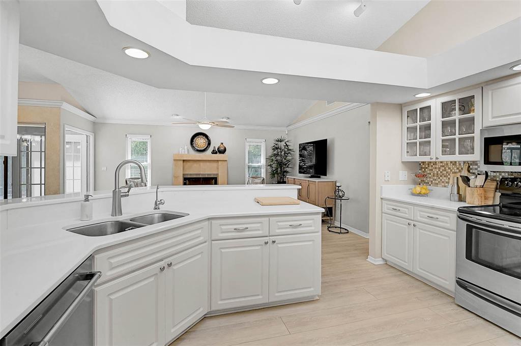 4312 Pro Am Avenue East Bradenton, FL 34203 - Photo 22 of 37