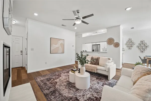 $1,749 | 6501 Columbia Oaks Court, Unit D8, Austin, TX 78759