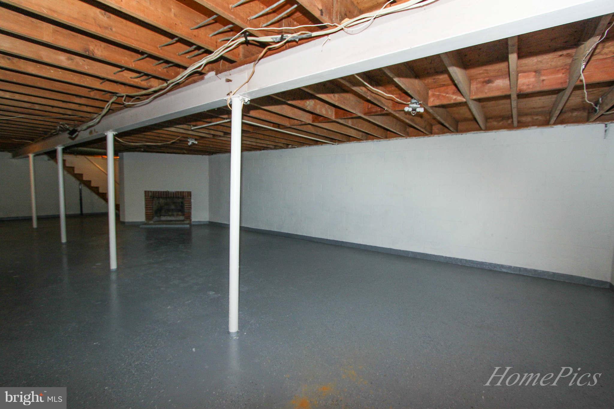 17025 Hughes Road Poolesville, MD 20837 - Photo 23 of 30 Basement