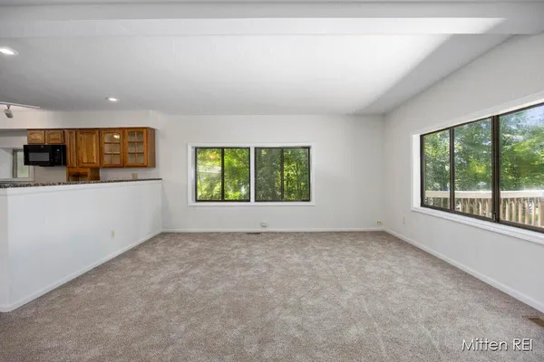 $288,000 | 13029 East Heights Road, Remus, MI 49340
