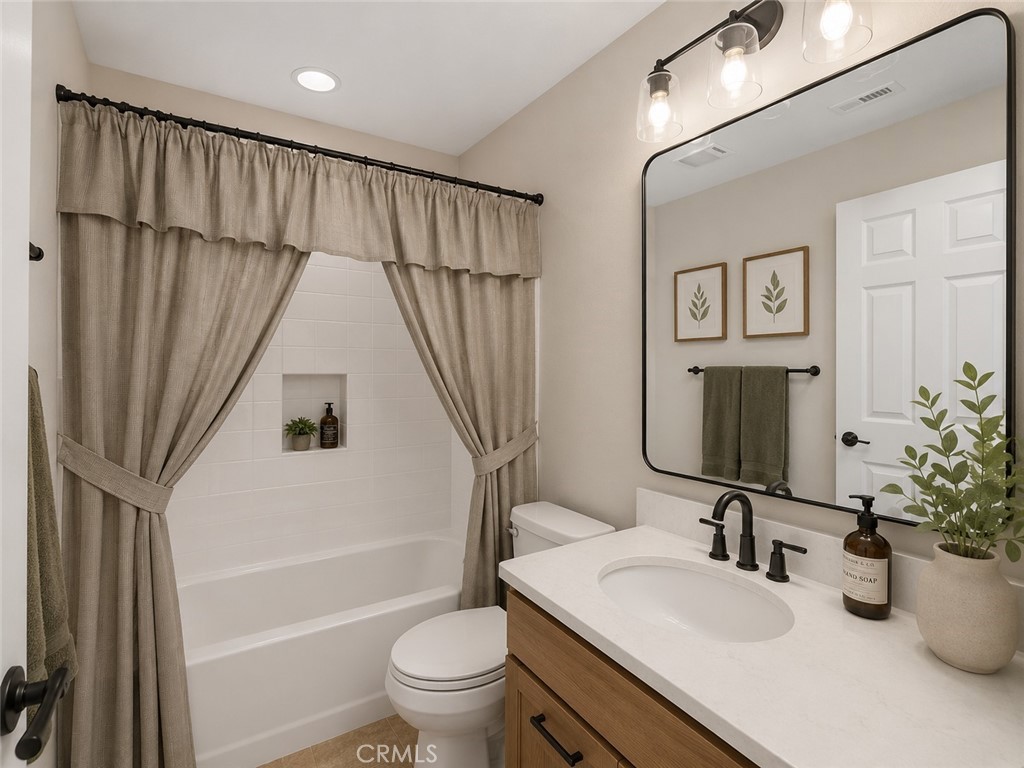 22262 Trinity Place Saugus, CA 91390 - Photo 42 of 87 AI Enhanced 11 / Downstairs Full Bathroom