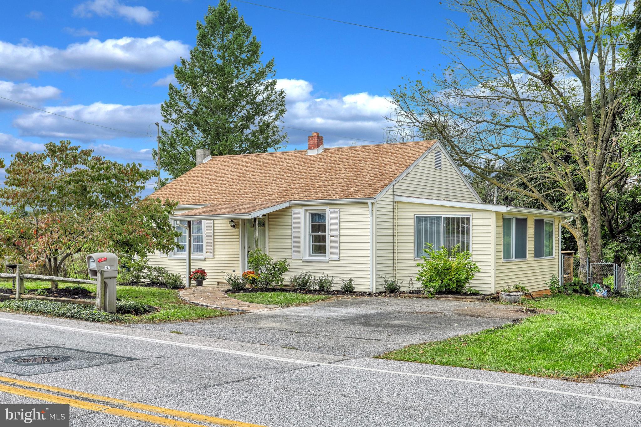 1099 Church Road York, PA 17404 - Photo 1 of 26 Gallery Image 1