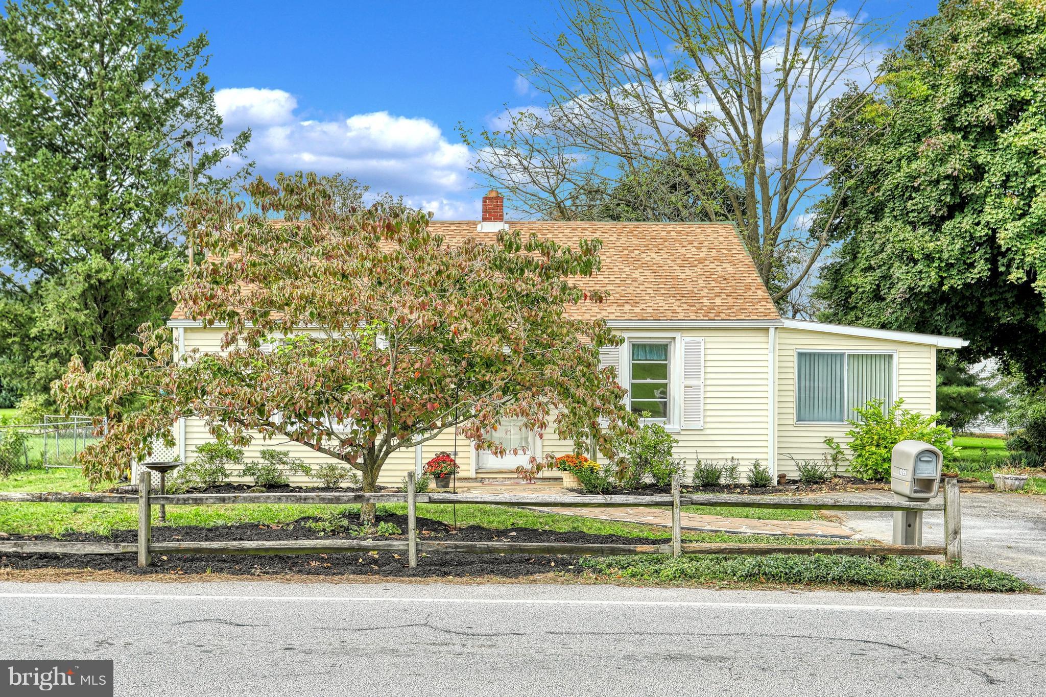 1099 Church Road York, PA 17404 - Photo 2 of 26 Gallery Image 2