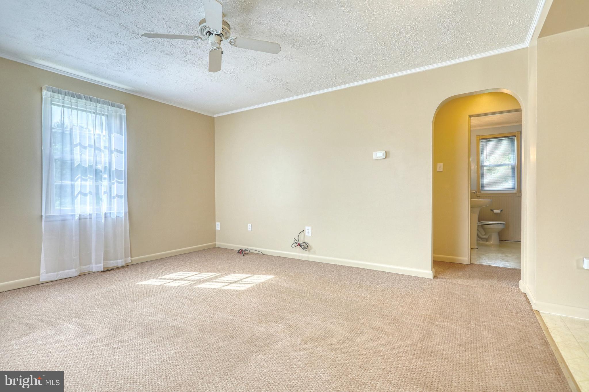 1099 Church Road York, PA 17404 - Photo 11 of 26 Gallery Image 11