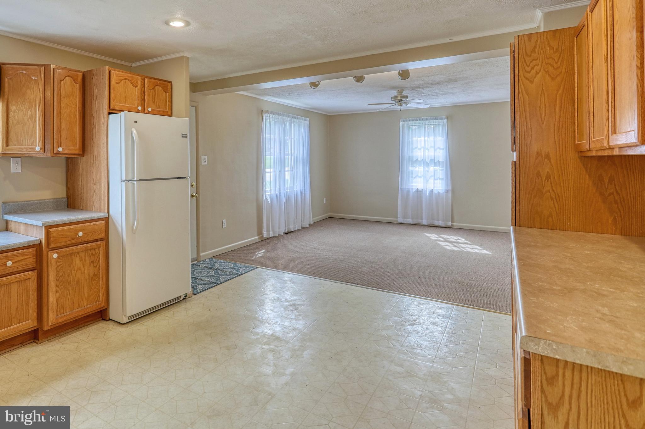 1099 Church Road York, PA 17404 - Photo 9 of 26 Gallery Image 9