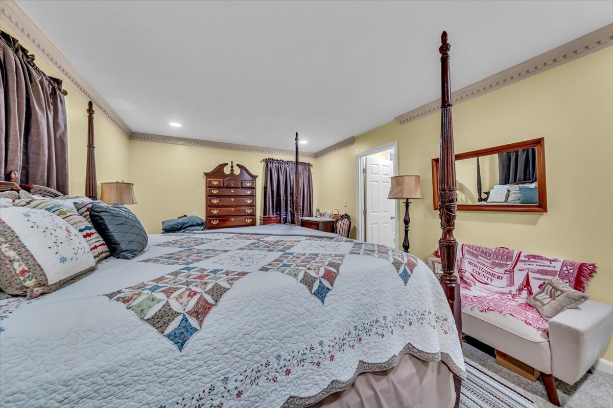 1555 Charles Bell Road Clarksville, TN 37040 - Photo 16 of 86