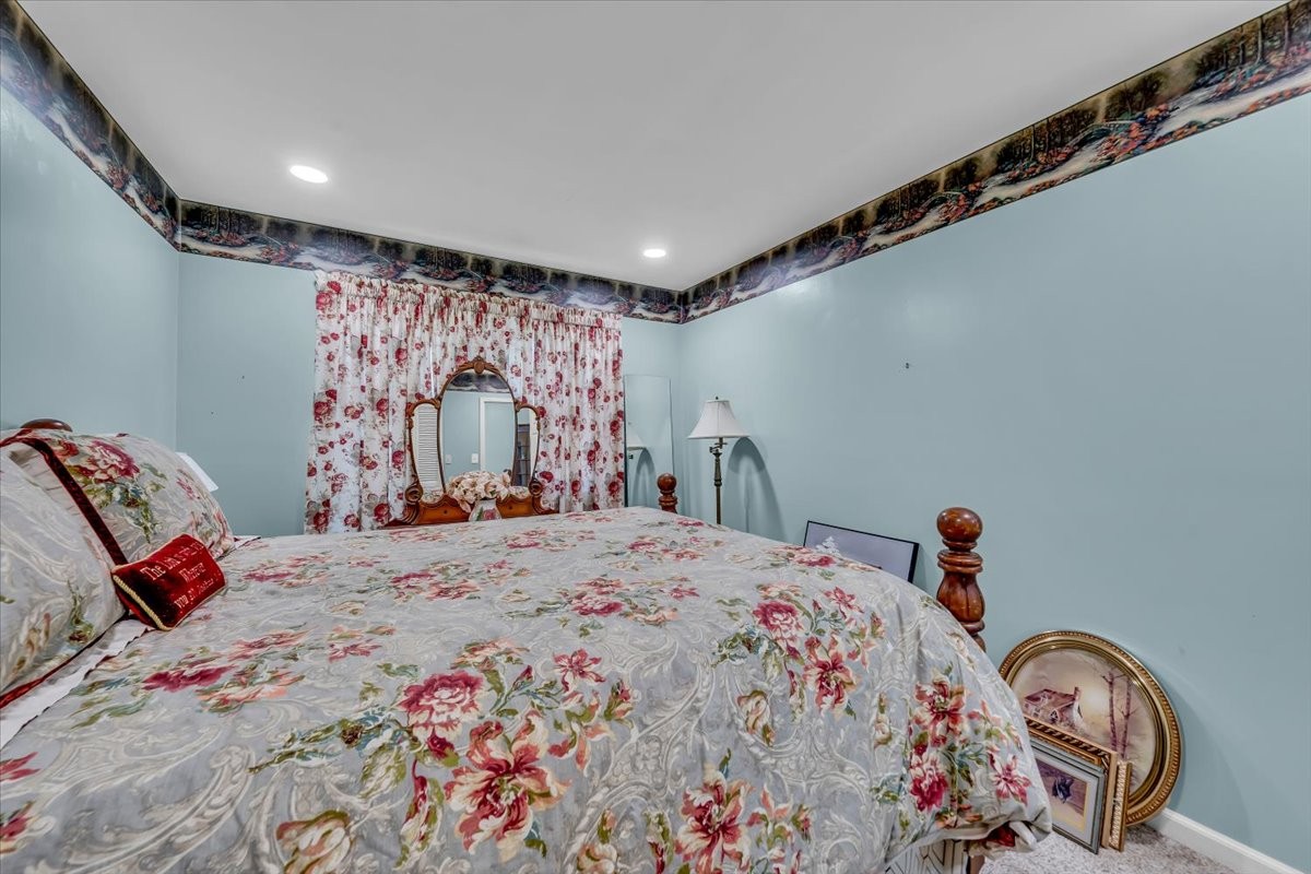 1555 Charles Bell Road Clarksville, TN 37040 - Photo 22 of 86