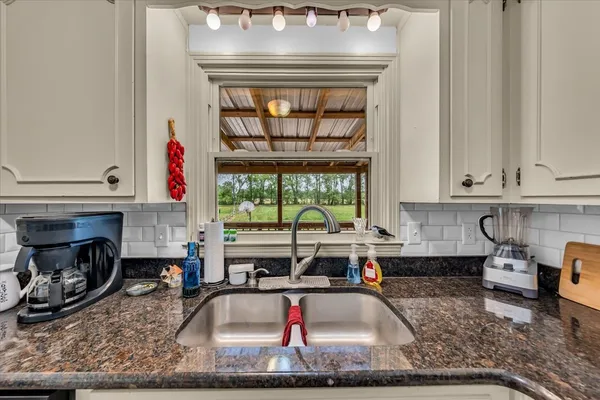 $850,000 | 1555 Charles Bell Road, Clarksville, TN 37040