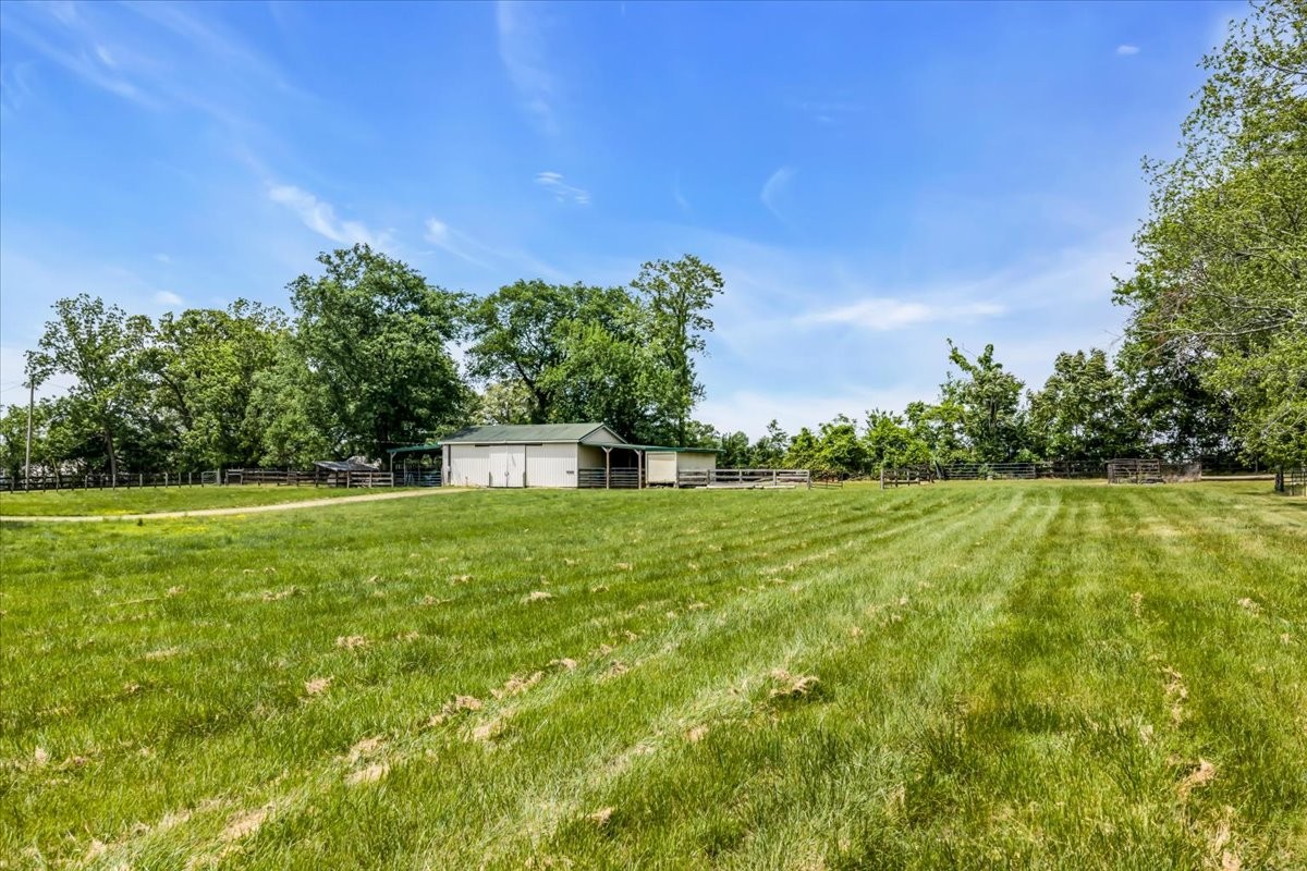 1555 Charles Bell Road Clarksville, TN 37040 - Photo 58 of 86