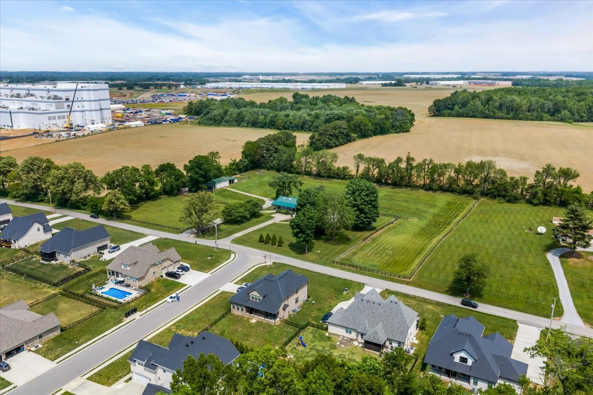 1555 Charles Bell Road Clarksville, TN 37040 - Photo 81 of 86