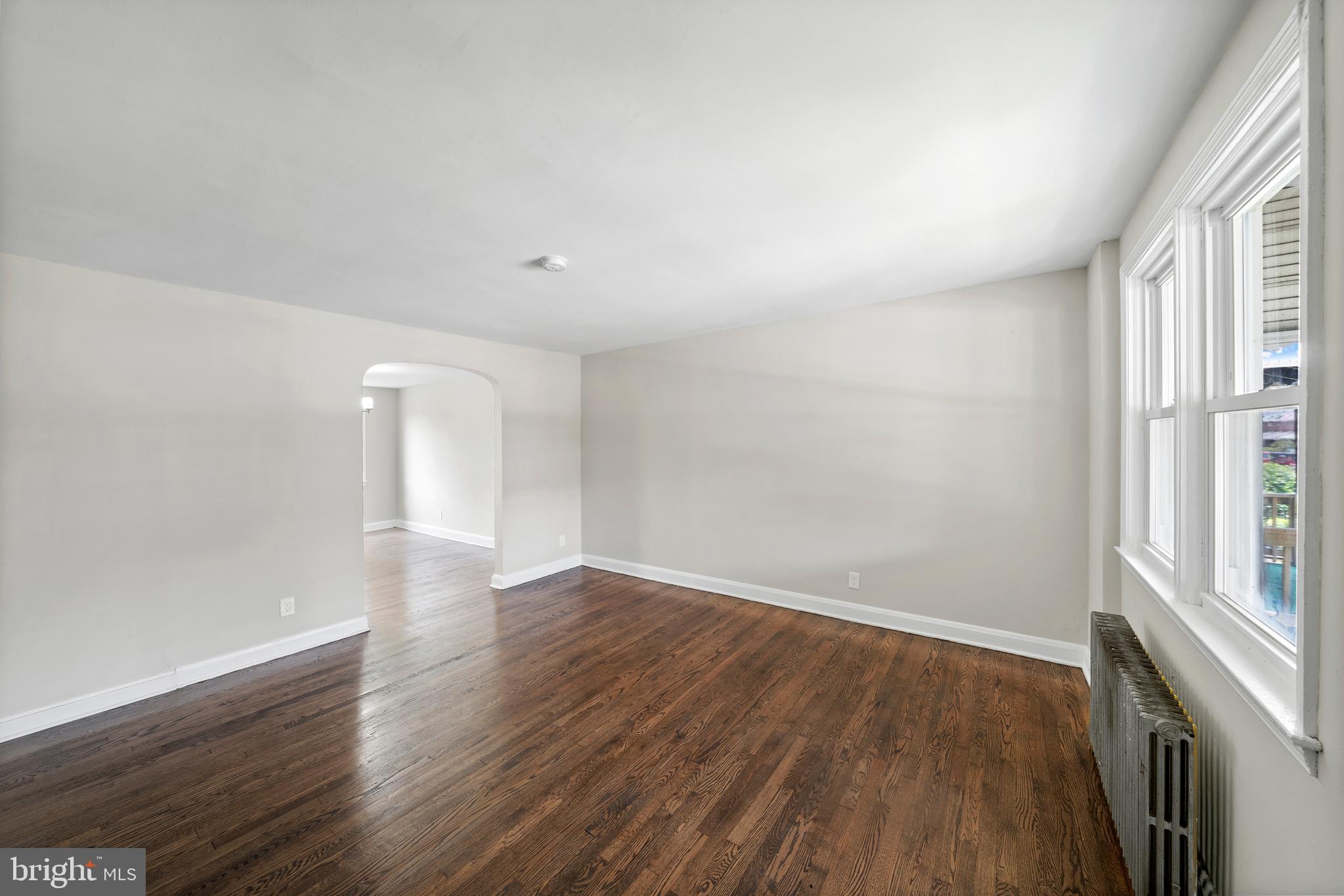 1018 Kevin Road Baltimore, MD 21229 - Photo 2 of 19