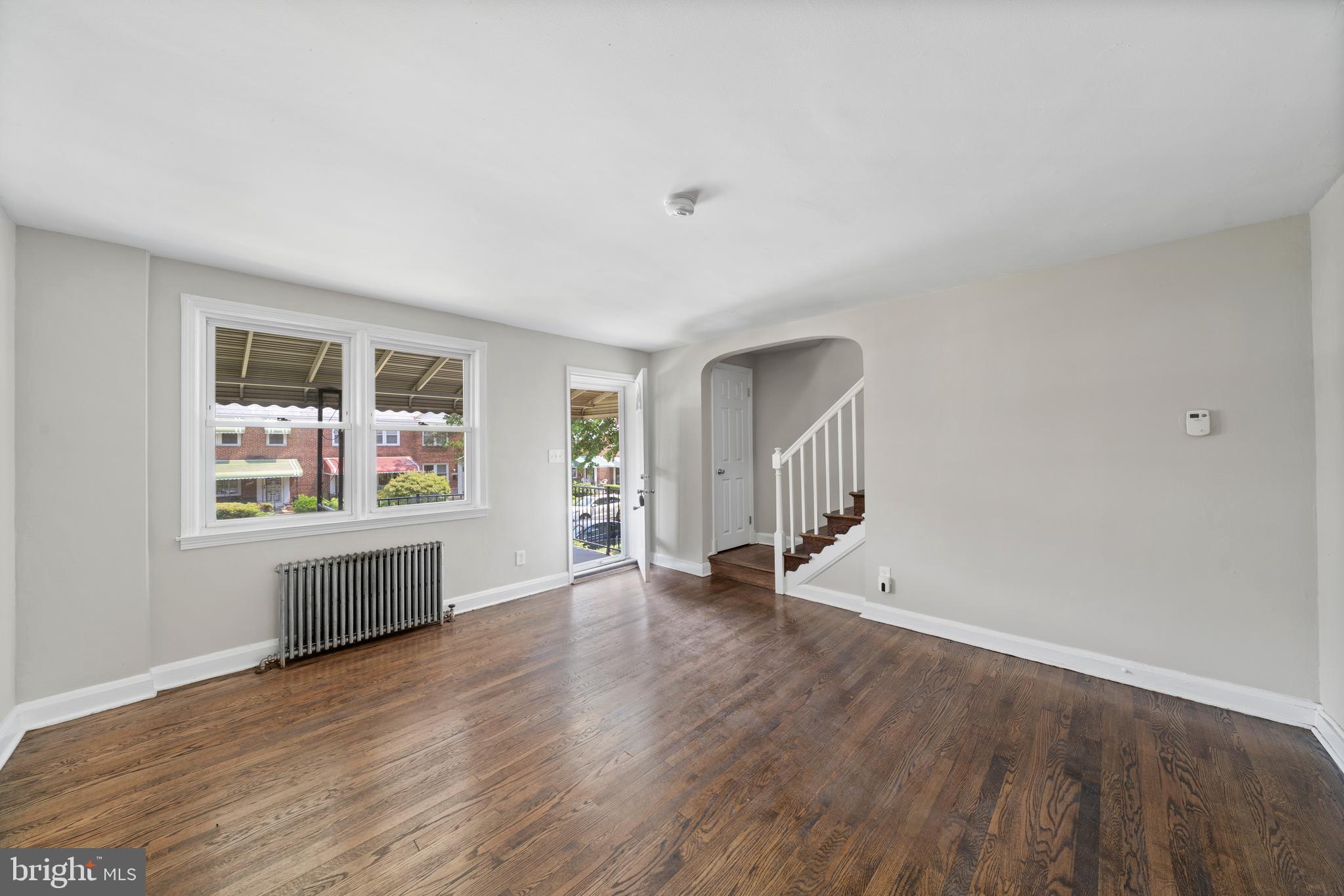 1018 Kevin Road Baltimore, MD 21229 - Photo 4 of 19