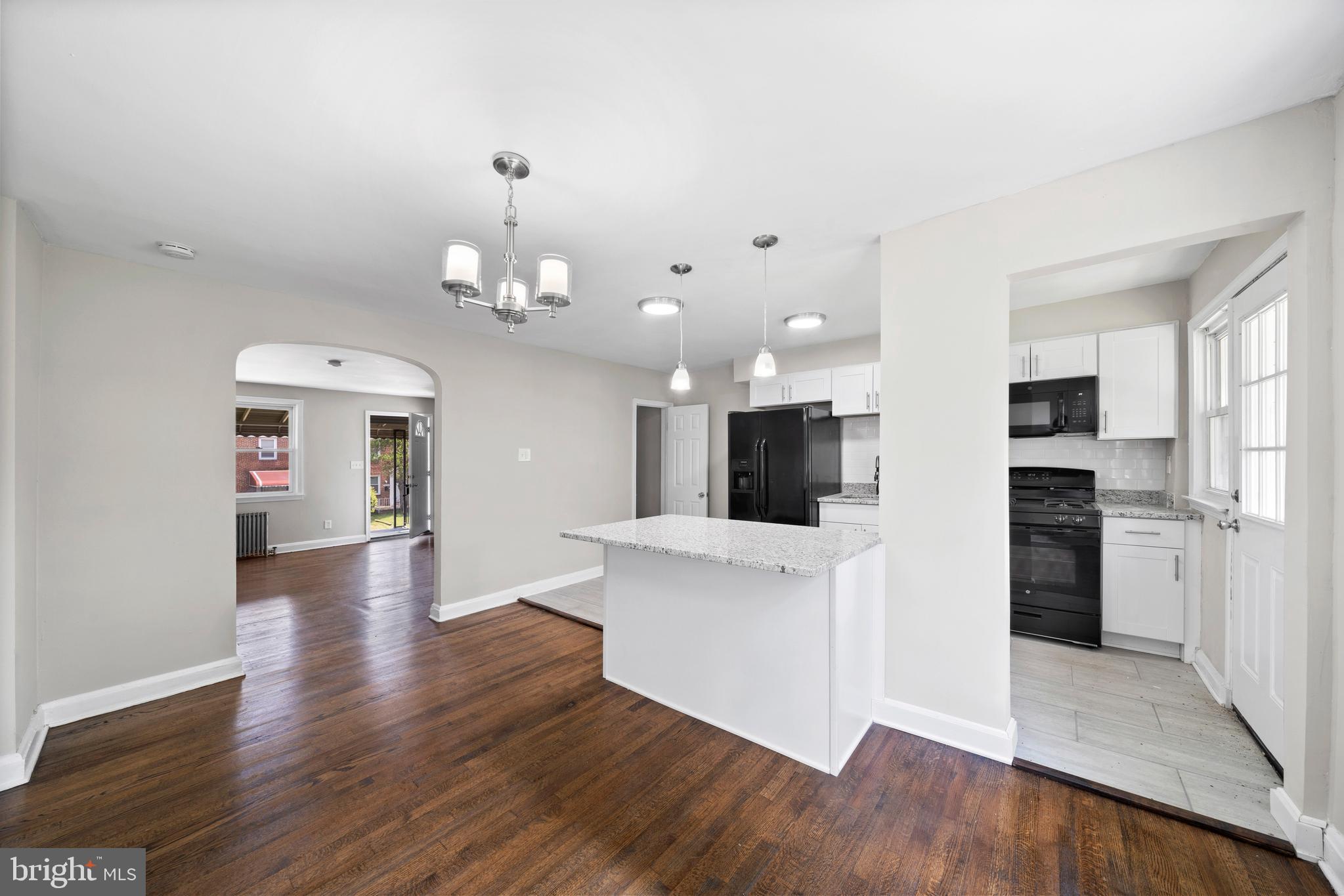 1018 Kevin Road Baltimore, MD 21229 - Photo 6 of 19