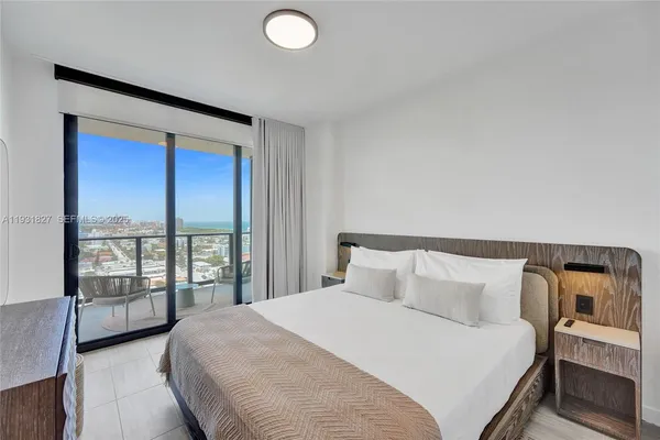 $12,000 | 580 72nd Street, Unit 1712, Miami, FL 33141