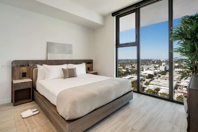 $12,000 | 580 72nd Street, Unit 1712, Miami, FL 33141