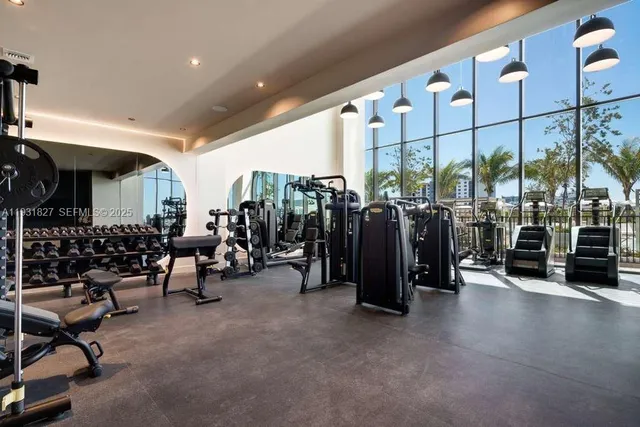 $12,000 | 580 72nd Street, Unit 1712, Miami, FL 33141