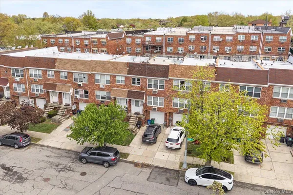 $3,250 | 56-25 226th Street, Unit 3 | Bayside