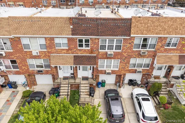$3,250 | 56-25 226th Street, Unit 3 | Bayside