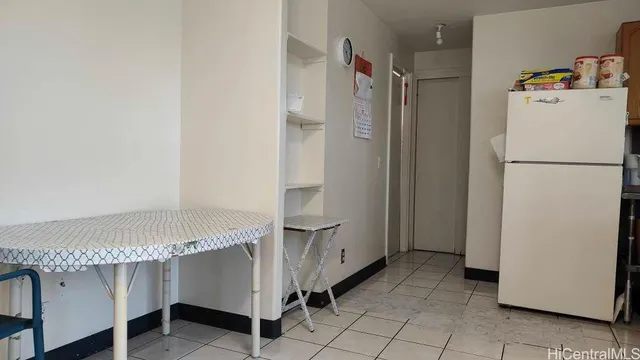 $300,000 | 1325 North School Street, Unit C323, Honolulu, HI 96817