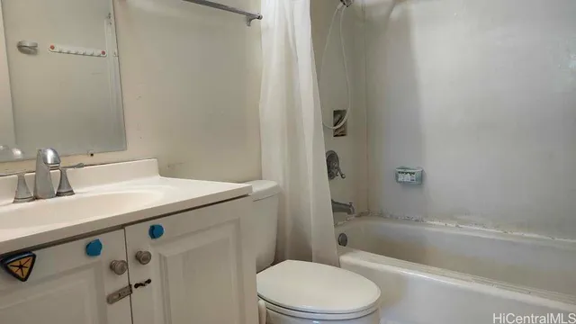 $300,000 | 1325 North School Street, Unit C323, Honolulu, HI 96817