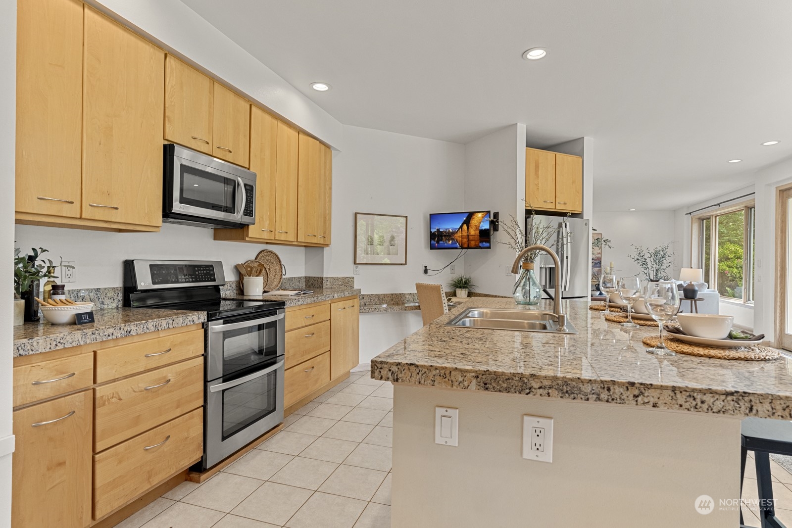 12335 Upper Preston Road Southeast Issaquah, WA 98027 - Photo 13 of 38 Gallery Image 13