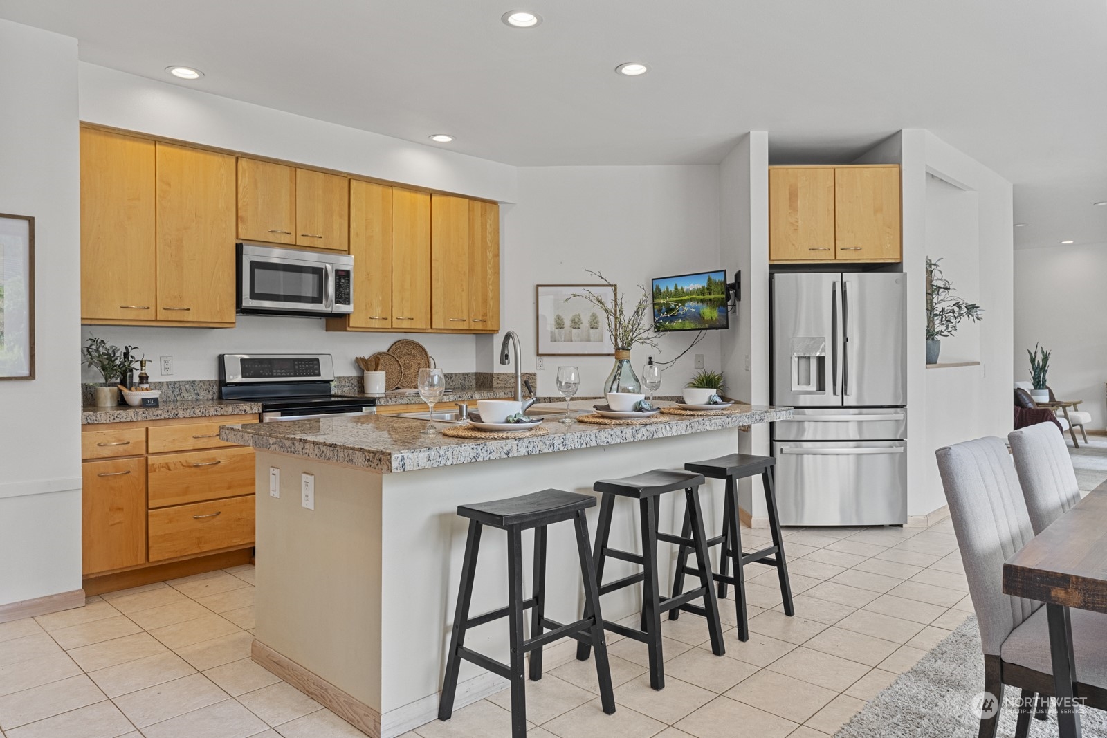 12335 Upper Preston Road Southeast Issaquah, WA 98027 - Photo 15 of 38 Gallery Image 15