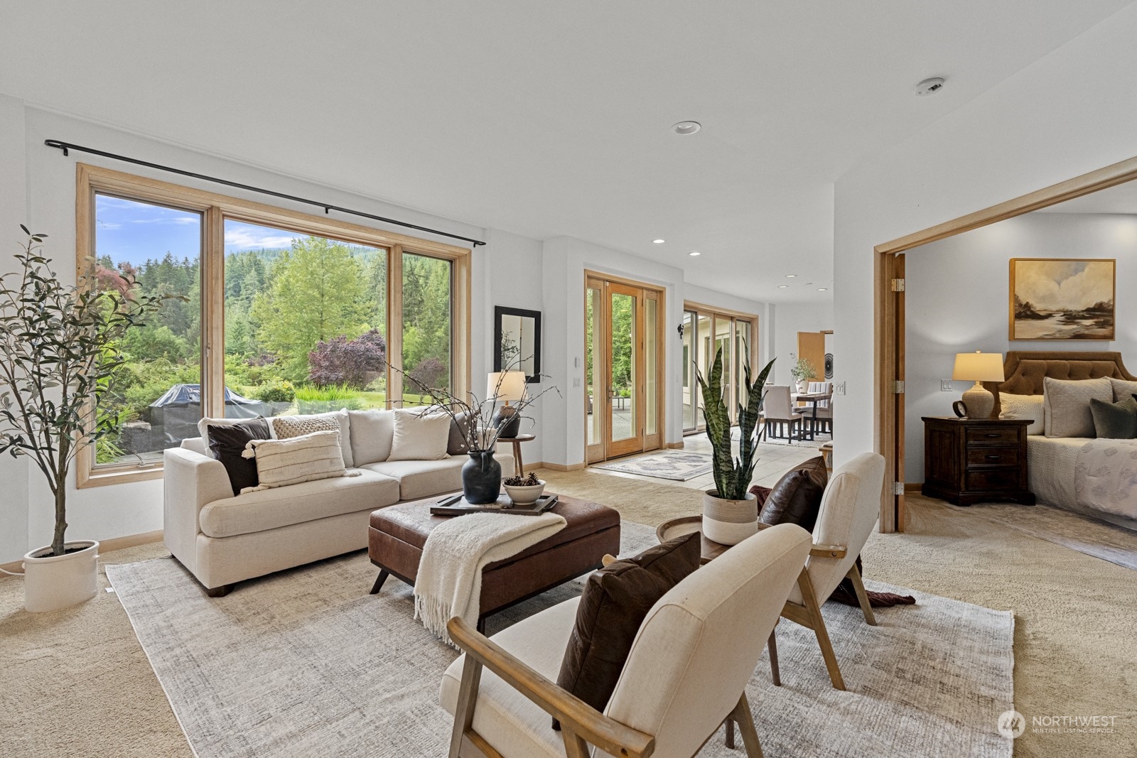 12335 Upper Preston Road Southeast Issaquah, WA 98027 - Photo 16 of 38 Gallery Image 16
