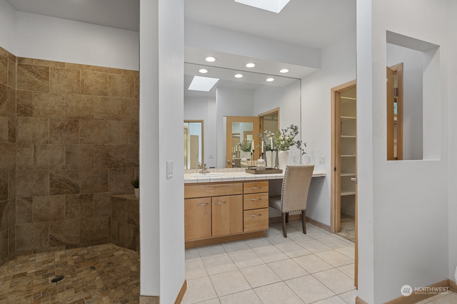 12335 Upper Preston Road Southeast Issaquah, WA 98027 - Photo 20 of 38 Gallery Image 20