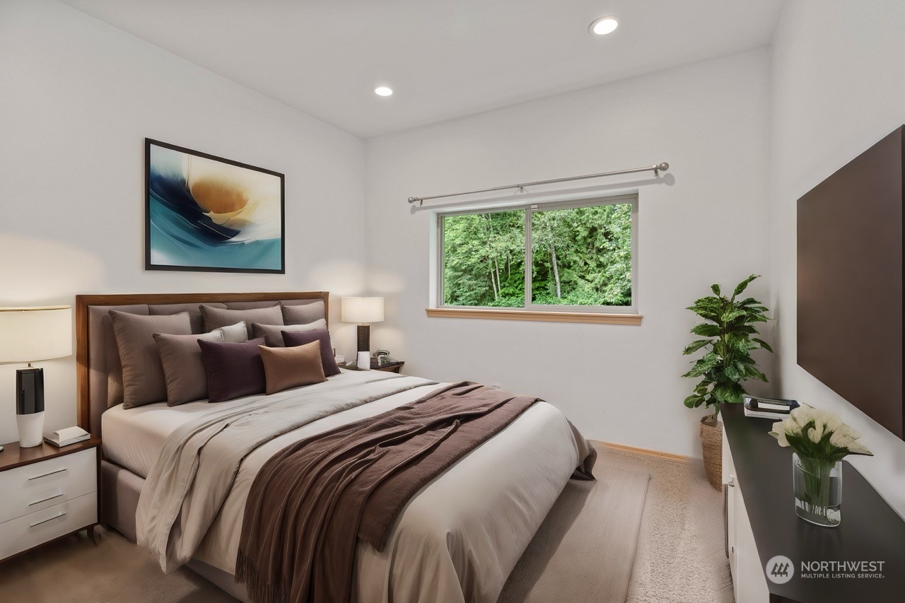 12335 Upper Preston Road Southeast Issaquah, WA 98027 - Photo 24 of 38 Gallery Image 24