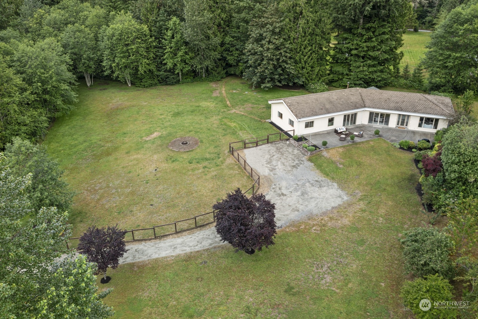 12335 Upper Preston Road Southeast Issaquah, WA 98027 - Photo 34 of 38 Gallery Image 34