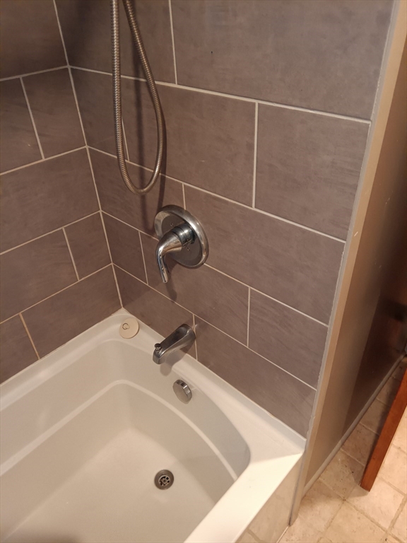 156 Slater Avenue Springfield, MA 01119 - Photo 16 of 32 Gallery Image 16