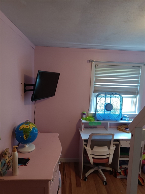 156 Slater Avenue Springfield, MA 01119 - Photo 19 of 32 Gallery Image 19