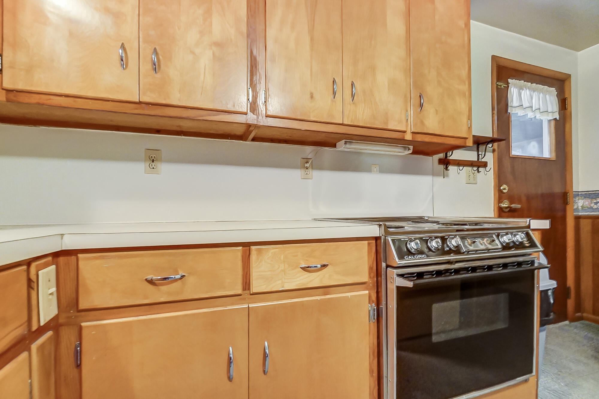 1400 Ronald Road Springfield, OH 45503 - Photo 11 of 44 012
