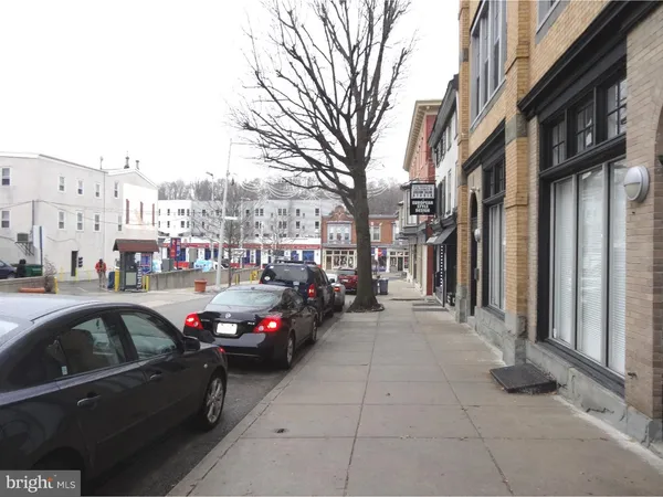 $2,600 | 114 Levering Street, Philadelphia, PA 19127