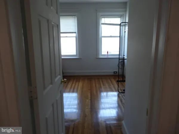 $2,600 | 114 Levering Street, Philadelphia, PA 19127