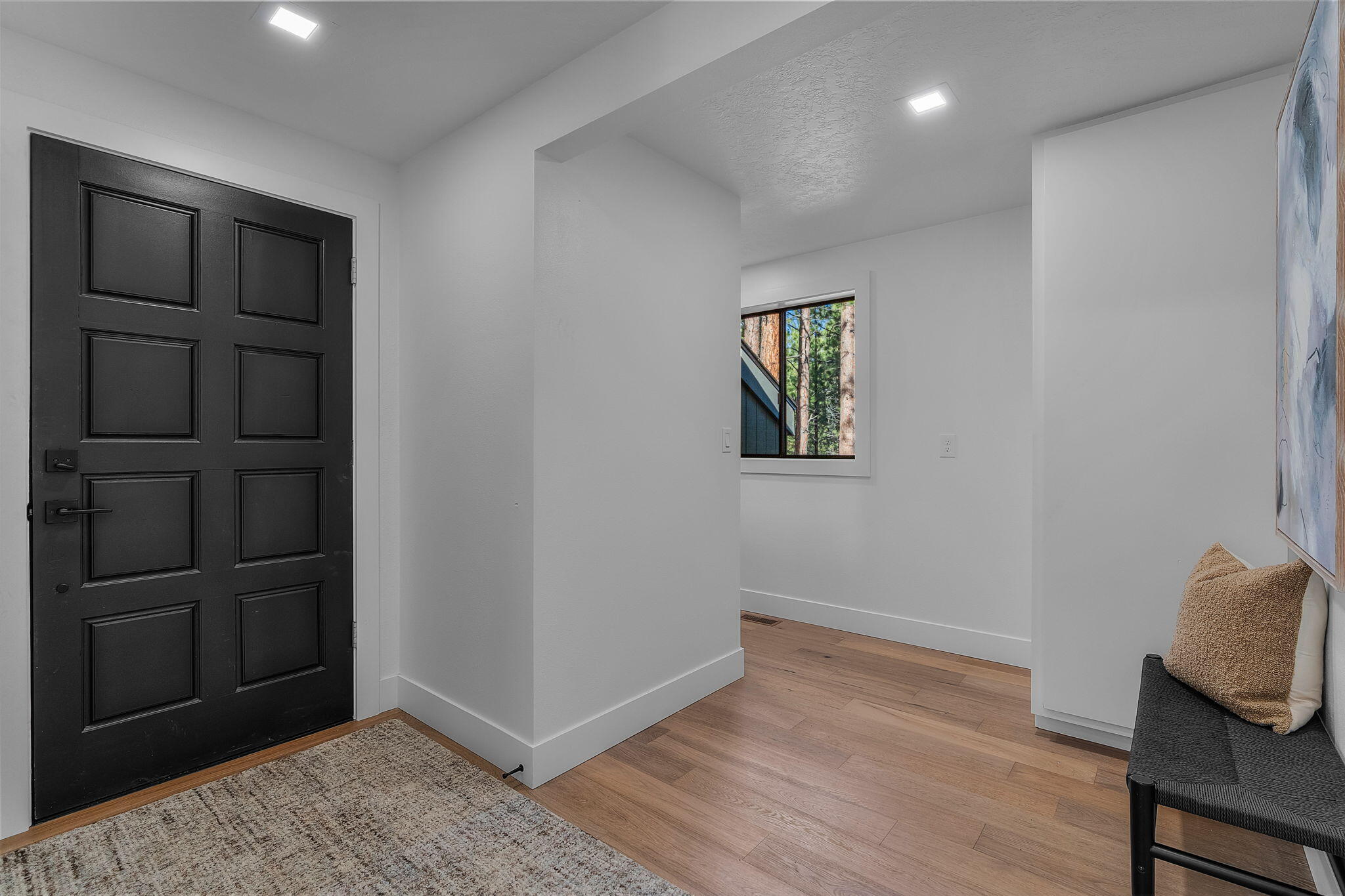 14455 Crossroads Loop Sisters, OR 97759 - Photo 3 of 37