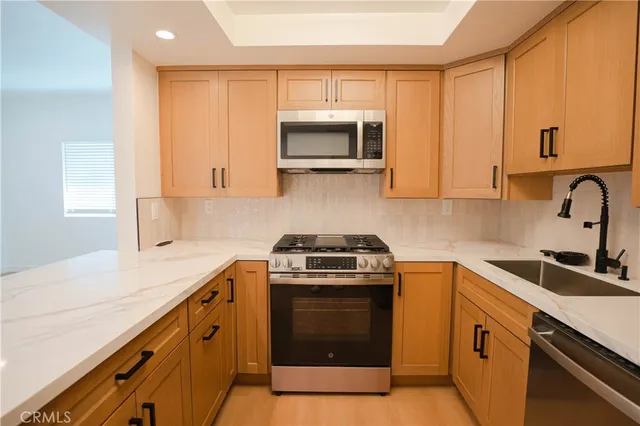 $549,000 | 13755 Los Angeles Street, Unit 5, Baldwin Park, CA 91706